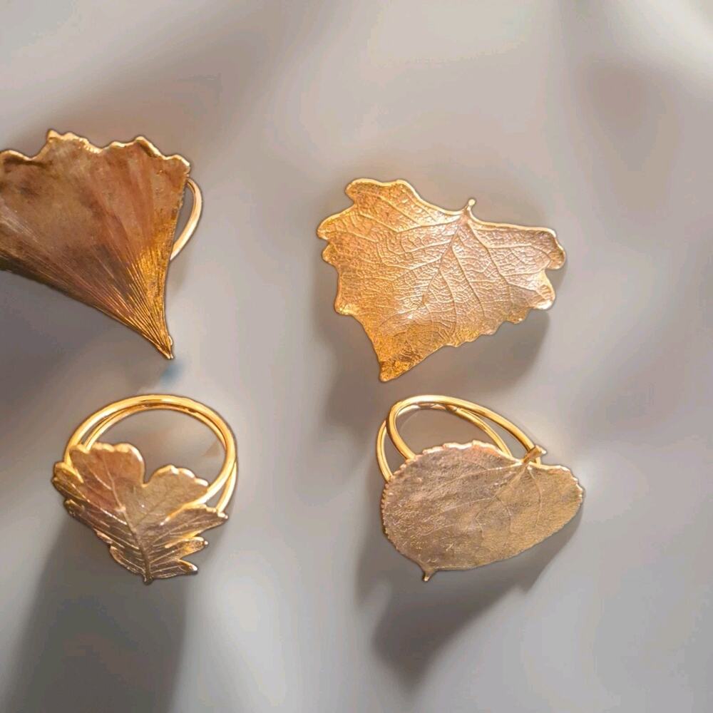 The Nature Company 18K plated Napkin Rings Set of 4 Leaves Napkin Holder